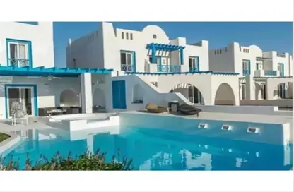 Chalet - 3 Bedrooms - 4 Bathrooms for sale in Mountain View - Ras Al Hekma - North Coast