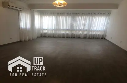 Apartment - 2 Bedrooms - 2 Bathrooms for rent in Shagaret Al Dor St. - Zamalek - Cairo