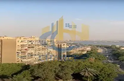 Apartment - 3 Bedrooms - 3 Bathrooms for sale in Cornish El Nile St. - Maadi - Hay El Maadi - Cairo