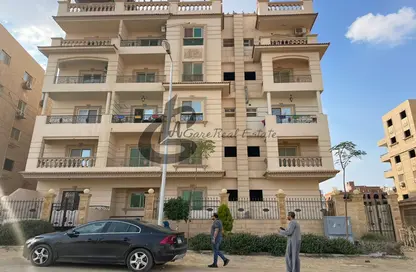 Apartment - 3 Bedrooms - 3 Bathrooms for sale in North Lotus - El Lotus - New Cairo City - Cairo