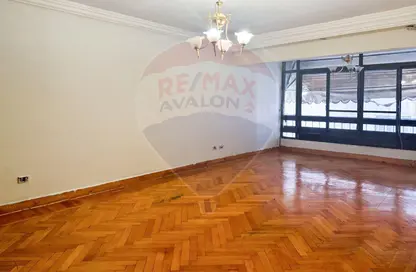 Apartment - 2 Bedrooms - 1 Bathroom for sale in Ismail Serry St. - Smouha - Hay Sharq - Alexandria