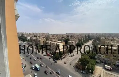 Apartment - 2 Bedrooms - 3 Bathrooms for sale in Ahmed Al Zomor St. - 10th District - Nasr City - Cairo