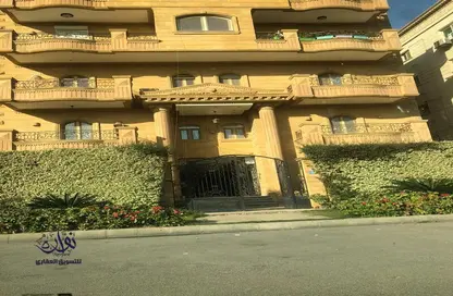 Apartment - 3 Bedrooms - 2 Bathrooms for sale in El Banafseg Apartment Buildings - El Banafseg - New Cairo City - Cairo