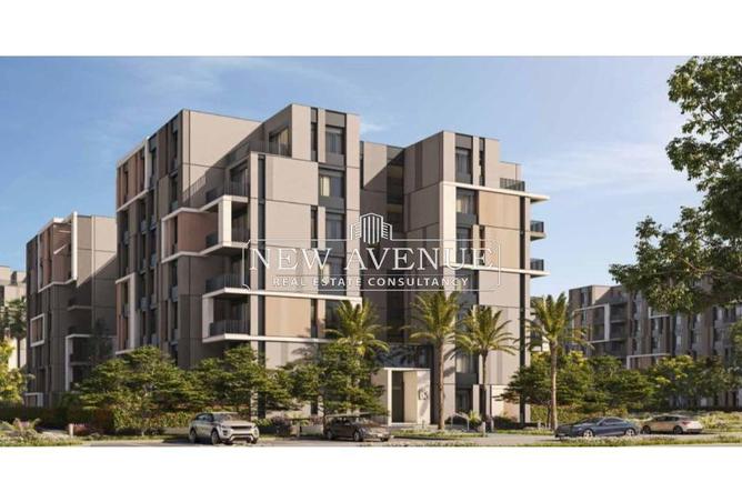 Apartment - 2 Bedrooms - 2 Bathrooms for sale in Swan Lake Residence - 5th Settlement Compounds - The 5th Settlement - New Cairo City - Cairo