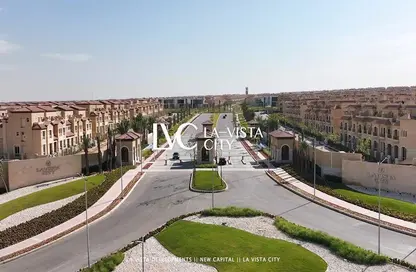 Villa - 4 Bedrooms - 4 Bathrooms for sale in La Vista City - New Capital Compounds - New Capital City - Cairo