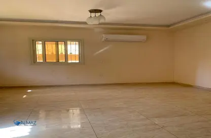 Apartment - 3 Bedrooms - 2 Bathrooms for rent in Mohamed Naguib Axis - Abou El Houl - New Cairo City - Cairo