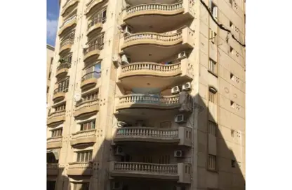 Apartment - 3 Bedrooms - 2 Bathrooms for sale in Al Sefarat District - Nasr City - Cairo