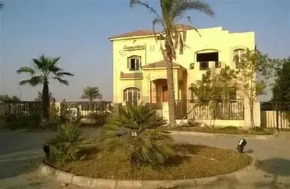 Villa - 4 Bedrooms - 5 Bathrooms for sale in Gardenia Park - Al Motamayez District - 6 October City - Giza