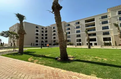 Apartment - 1 Bedroom - 2 Bathrooms for sale in Village West - Sheikh Zayed Compounds - Sheikh Zayed City - Giza