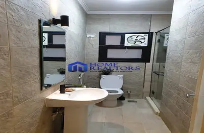 Apartment - 2 Bedrooms - 2 Bathrooms for rent in Victoria Square - Degla - Hay El Maadi - Cairo