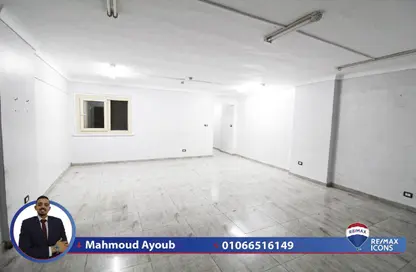 Office Space - Studio - 1 Bathroom for sale in Janaklees - Hay Sharq - Alexandria