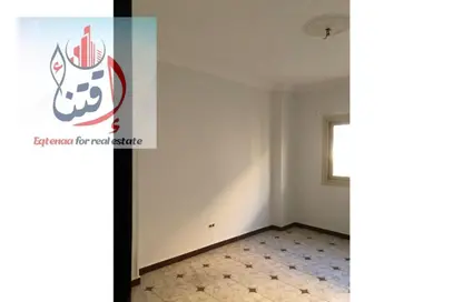 Apartment - 3 Bedrooms - 2 Bathrooms for rent in Al Mostathmir El Saghir - 10th District - Sheikh Zayed City - Giza