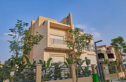 Villa - 3 Bedrooms - 4 Bathrooms for sale in Alma - 2nd District - Sheikh Zayed City - Giza