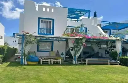 Chalet - 2 Bedrooms - 2 Bathrooms for sale in Plage - Sidi Abdel Rahman - North Coast