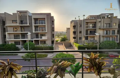 Apartment - 3 Bedrooms - 4 Bathrooms for sale in Ivoire - Sheikh Zayed City - Giza