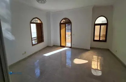 Apartment - 3 Bedrooms - 2 Bathrooms for rent in Al Shaimaa St. - Area F - Ganoob El Acadimia - New Cairo City - Cairo