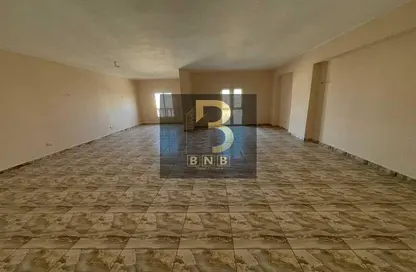 Apartment - 3 Bedrooms - 2 Bathrooms for rent in Gamal Abdel Nasser Axis - The 3rd Settlement - New Cairo City - Cairo