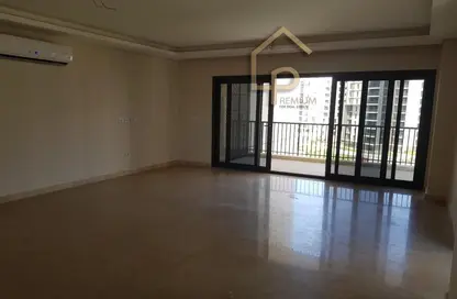 Apartment - 2 Bedrooms - 3 Bathrooms for sale in Park Side Residence - Zed Towers - Sheikh Zayed Compounds - Sheikh Zayed City - Giza