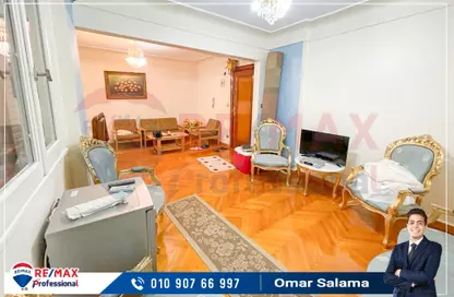 شقة - 2 غرف نوم - 1 حمام للايجار في شارع عمر لطفي - سبورتنج - حي شرق - الاسكندرية