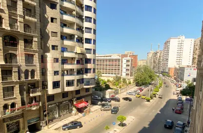 Apartment - 3 Bedrooms - 2 Bathrooms for sale in Zaki Ragab St. - Smouha - Hay Sharq - Alexandria