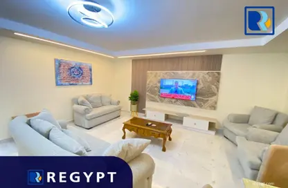 Apartment - 3 Bedrooms - 2 Bathrooms for sale in Street 199 - Degla - Hay El Maadi - Cairo