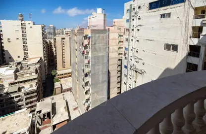 Apartment - 3 Bedrooms - 2 Bathrooms for sale in Al Geish Road - Laurent - Hay Sharq - Alexandria