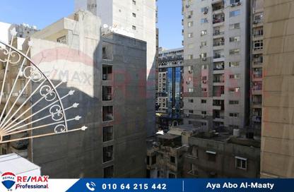 Apartment - 3 Bedrooms - 3 Bathrooms for sale in Al Geish Road - Laurent - Hay Sharq - Alexandria