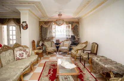 Apartment - 3 Bedrooms - 2 Bathrooms for sale in Kafr Abdo St. - Kafr Abdo - Roushdy - Hay Sharq - Alexandria