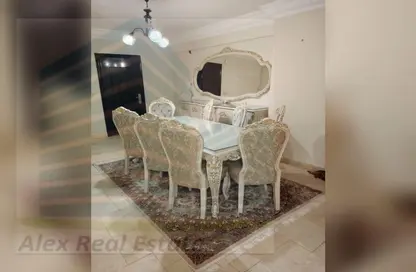 Apartment - 2 Bedrooms - 1 Bathroom for rent in Mohamed Fawzy Moaz St. - Smouha - Hay Sharq - Alexandria