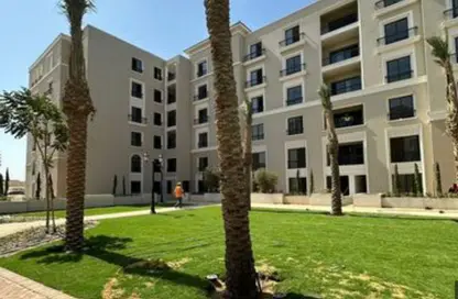 Apartment - 2 Bedrooms - 2 Bathrooms for sale in Village West - Sheikh Zayed Compounds - Sheikh Zayed City - Giza