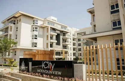 Apartment - 2 Bedrooms - 2 Bathrooms for sale in Mountain View iCity October - 6 October Compounds - 6 October City - Giza