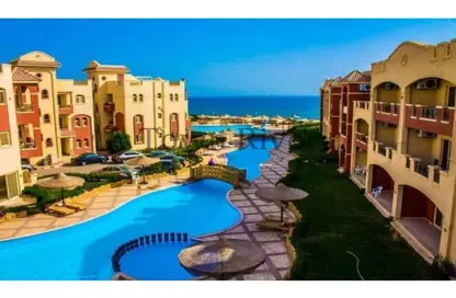 Chalet - 2 Bedrooms - 1 Bathroom for sale in Lasirena Resort - Al Ain Al Sokhna - Suez