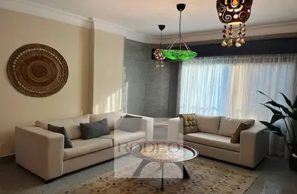 Apartment - 3 Bedrooms - 2 Bathrooms for rent in Sarayat Al Maadi - Hay El Maadi - Cairo