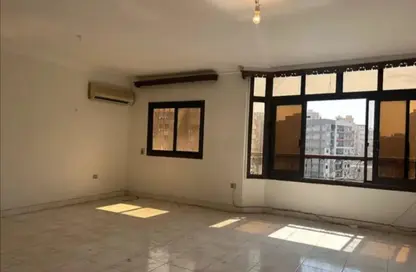 Apartment - 3 Bedrooms - 2 Bathrooms for rent in Lebanon Square - Mohandessin - Giza