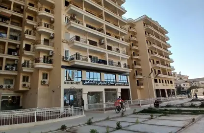 Apartment - 3 Bedrooms - 2 Bathrooms for sale in Al Hosary - 6 October City - Giza