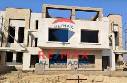 Twin House - 3 Bedrooms - 4 Bathrooms for sale in New Giza - Cairo Alexandria Desert Road - 6 October City - Giza