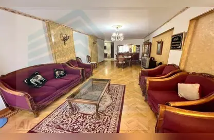 Apartment - 3 Bedrooms - 2 Bathrooms for rent in Mohamed Fawzy Moaz St. - Smouha - Hay Sharq - Alexandria