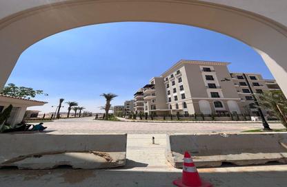 Penthouse - 3 Bedrooms - 4 Bathrooms for sale in Village West - Sheikh Zayed Compounds - Sheikh Zayed City - Giza