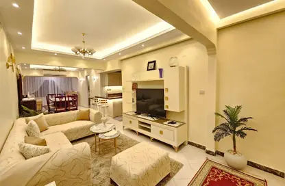 Apartment - 3 Bedrooms - 2 Bathrooms for rent in Omar Hefny St. - 8th Zone - Nasr City - Cairo