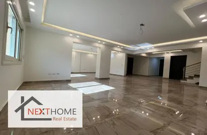 Duplex - 5 Bedrooms - 5 Bathrooms for sale in El Koronfel - The 5th Settlement - New Cairo City - Cairo