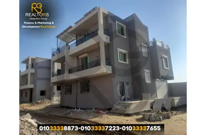 Villa - 4 Bedrooms - 4 Bathrooms for sale in Green Belt Gate 6 Road - Green Belt - 6 October City - Giza