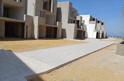 Chalet - 3 Bedrooms - 3 Bathrooms for sale in Ein Hills - Al Ain Al Sokhna - Suez