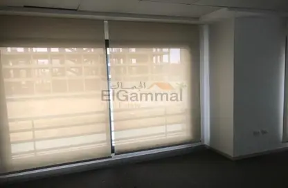 Shop - Studio - 1 Bathroom for sale in 90 Street - The 5th Settlement - New Cairo City - Cairo