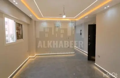 Apartment - 3 Bedrooms - 3 Bathrooms for rent in Ahmed Orabi St. - Mohandessin - Giza