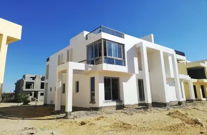 Villa - 3 Bedrooms - 3 Bathrooms for sale in Hood 1 St. - Green Belt - 6 October City - Giza