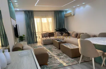 Apartment - 2 Bedrooms - 2 Bathrooms for rent in El Rehab Extension - Al Rehab - New Cairo City - Cairo