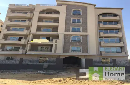 Apartment - 2 Bedrooms - 1 Bathroom for sale in South Lotus - El Lotus - New Cairo City - Cairo