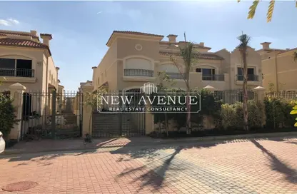 Villa - 4 Bedrooms - 4 Bathrooms for sale in Al Patio 5 East - El Patio - El Shorouk Compounds - Shorouk City - Cairo