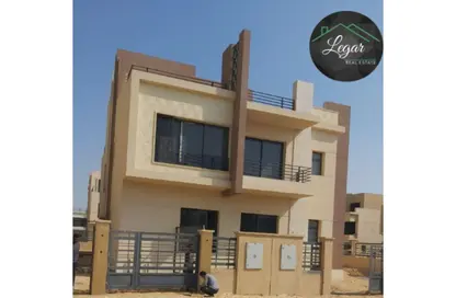 Penthouse - 4 Bedrooms - 4 Bathrooms for sale in Alma - 2nd District - Sheikh Zayed City - Giza