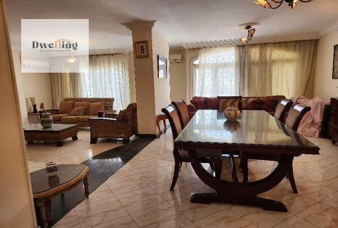 Apartment - 4 Bedrooms - 3 Bathrooms for sale in Wadi Degla St. - 3rd Sector - Zahraa El Maadi - Hay El Maadi - Cairo